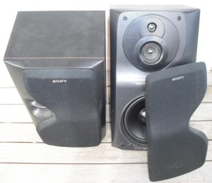 Sony SS LB 500 3 Way Stereo Speakers