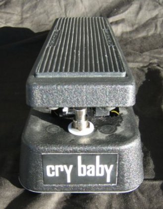 Wop Wop Wah Wah - Dunlop Cry Baby GCB-95 or Vox 847